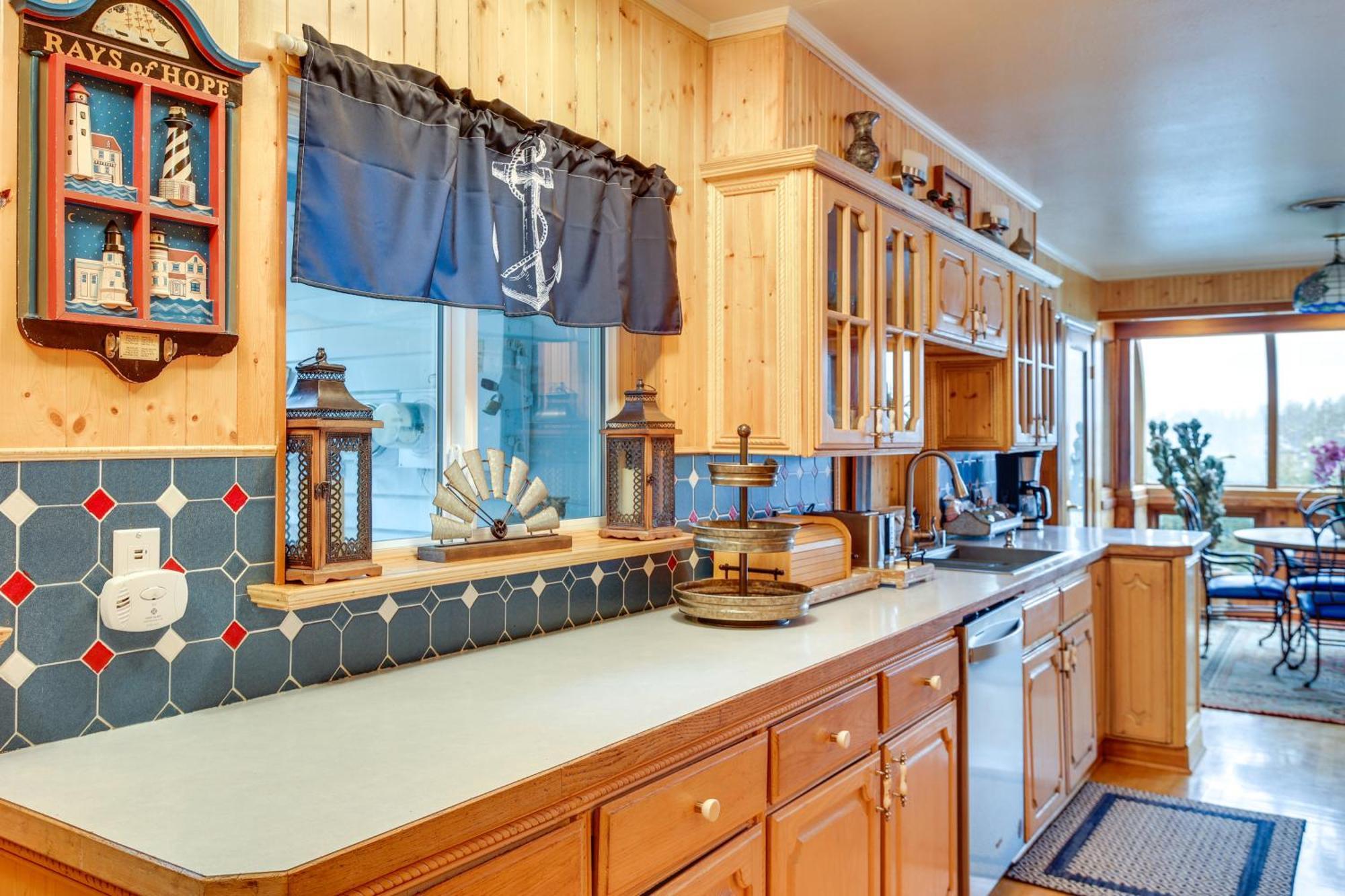 Tacoma Home On Steilacoom Lake With Dock! المظهر الخارجي الصورة