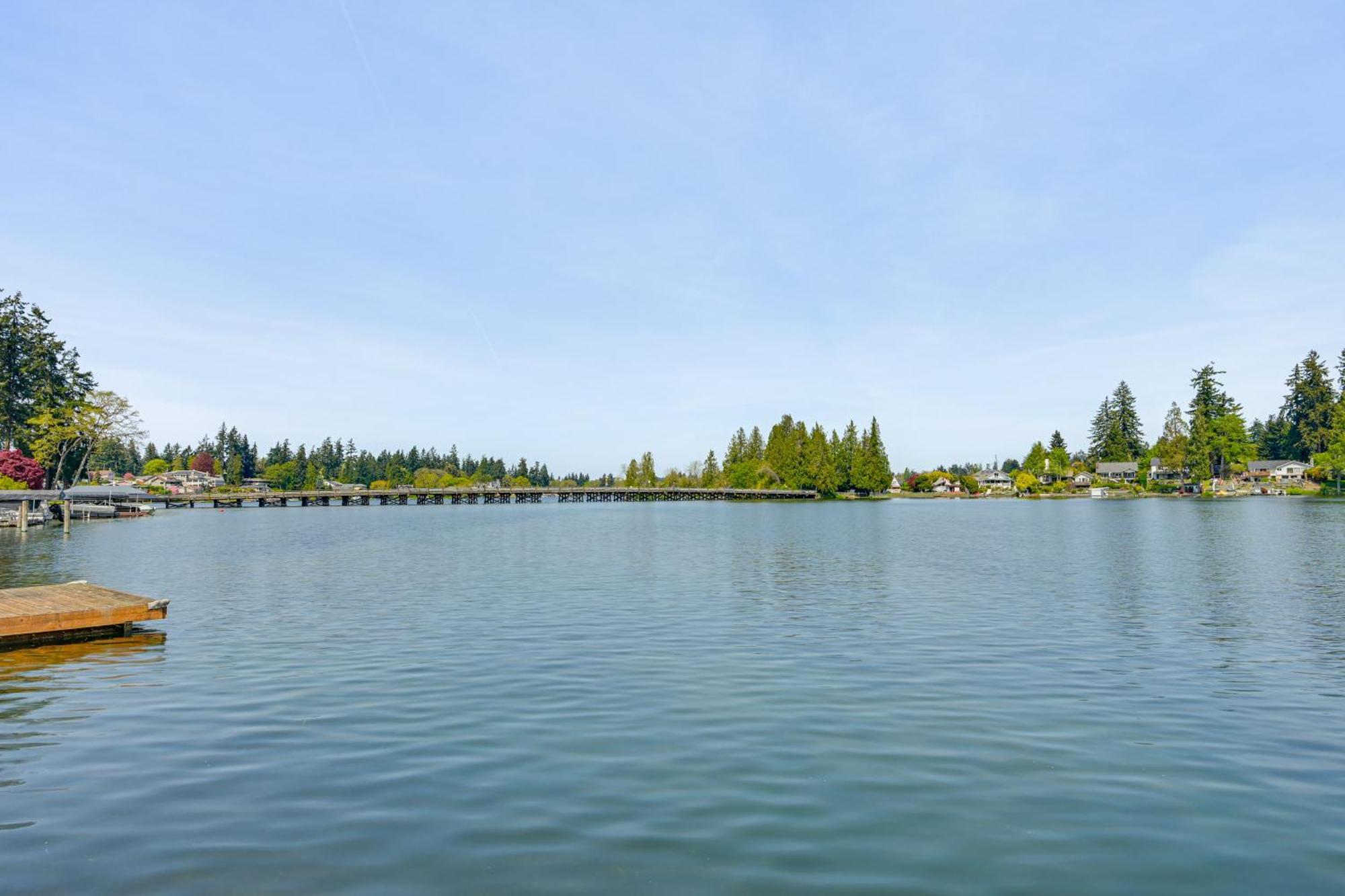 Tacoma Home On Steilacoom Lake With Dock! المظهر الخارجي الصورة