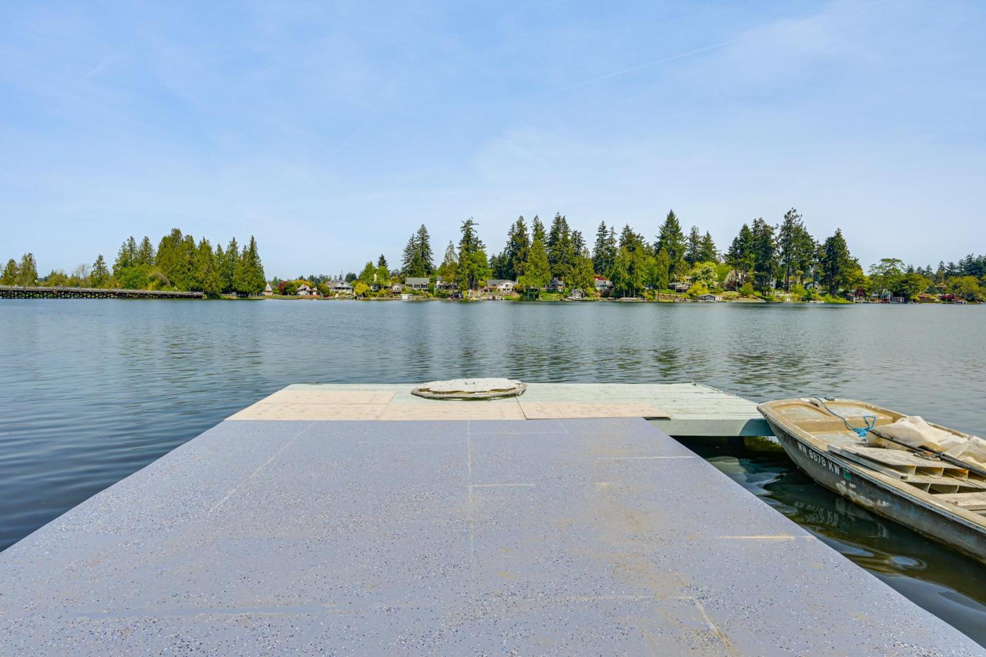 Tacoma Home On Steilacoom Lake With Dock! المظهر الخارجي الصورة