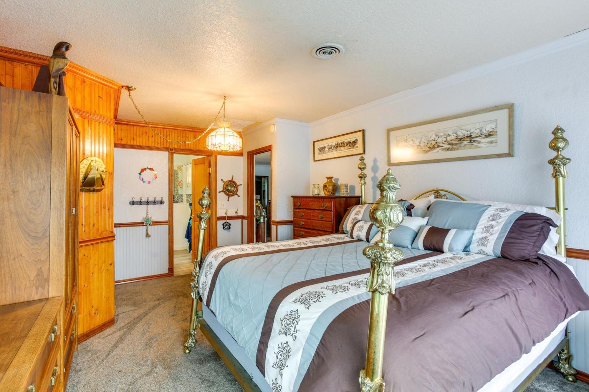 Tacoma Home On Steilacoom Lake With Dock! المظهر الخارجي الصورة